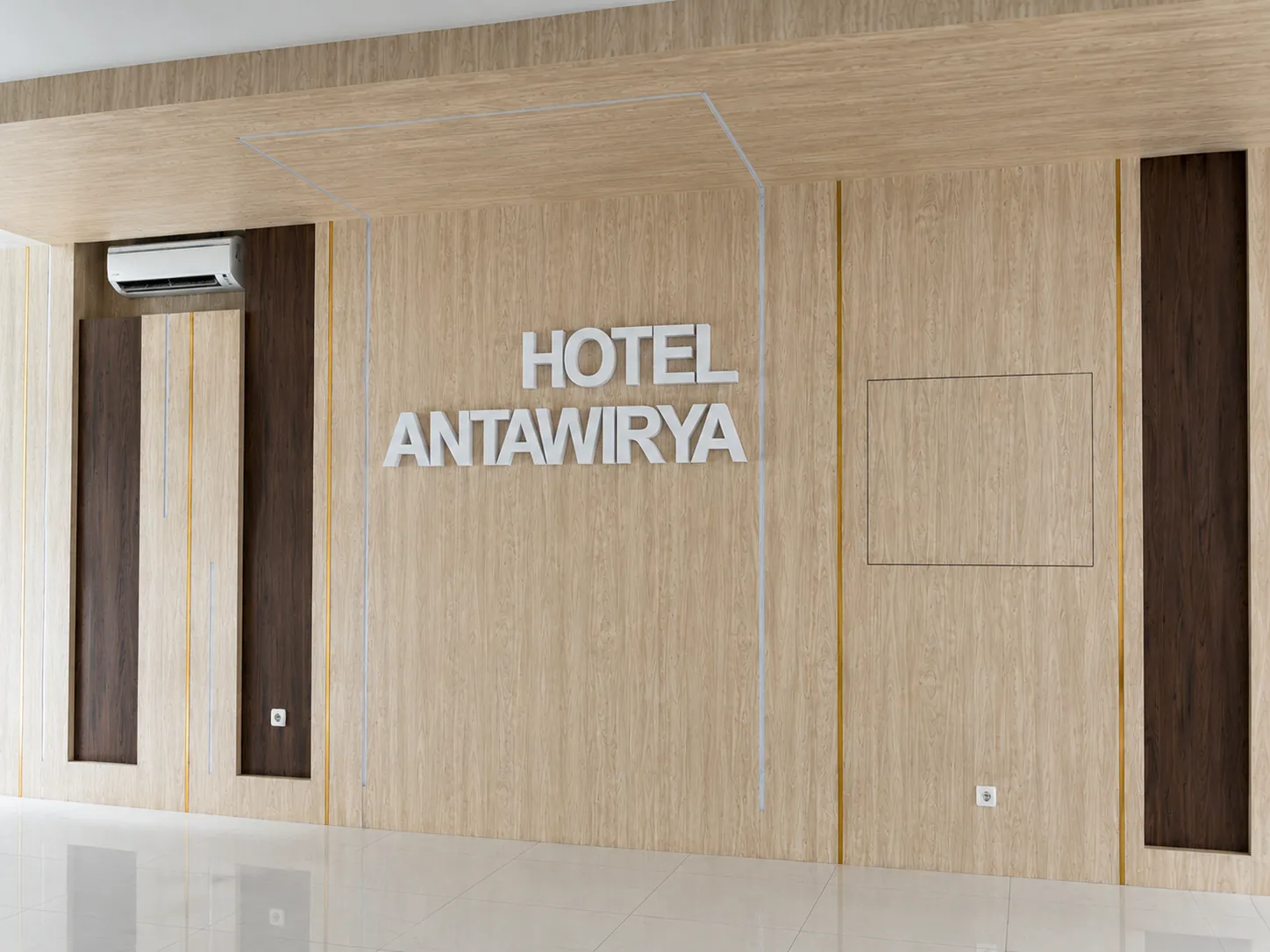 Hotel Antarwirya